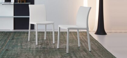 Krzesło Mirta Bonaldo od 430 euro