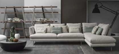 Unit sofa Lars Bonaldo up from 2583 euro